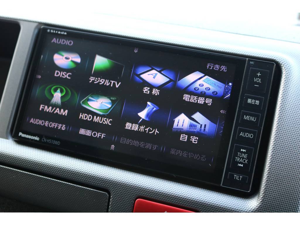 ストラーダ ＳＤナビ、ＥＴＣ、バックカメラを搭載！！