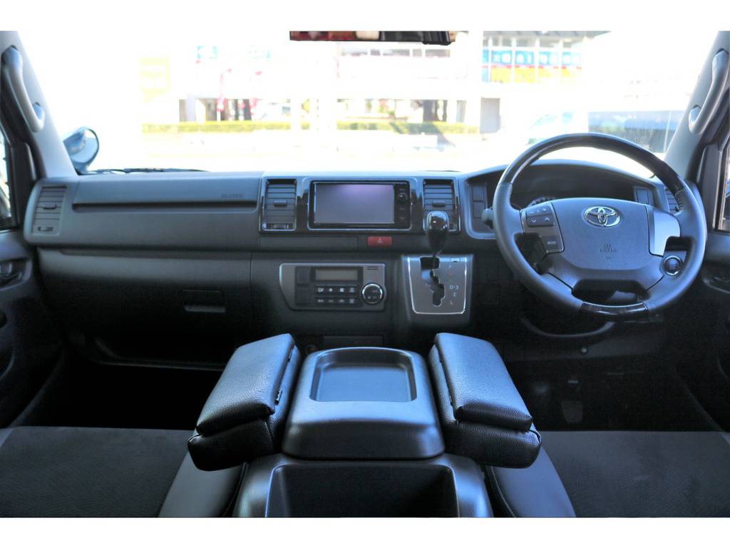 特別仕様車ならではの高級感溢れる内装！！