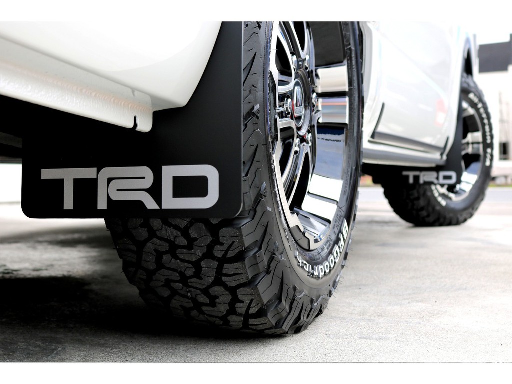 ＴＲＤマッドフラップも装備！！