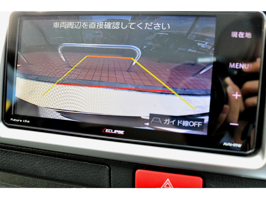 バック時も安心なバックカメラ搭載！！