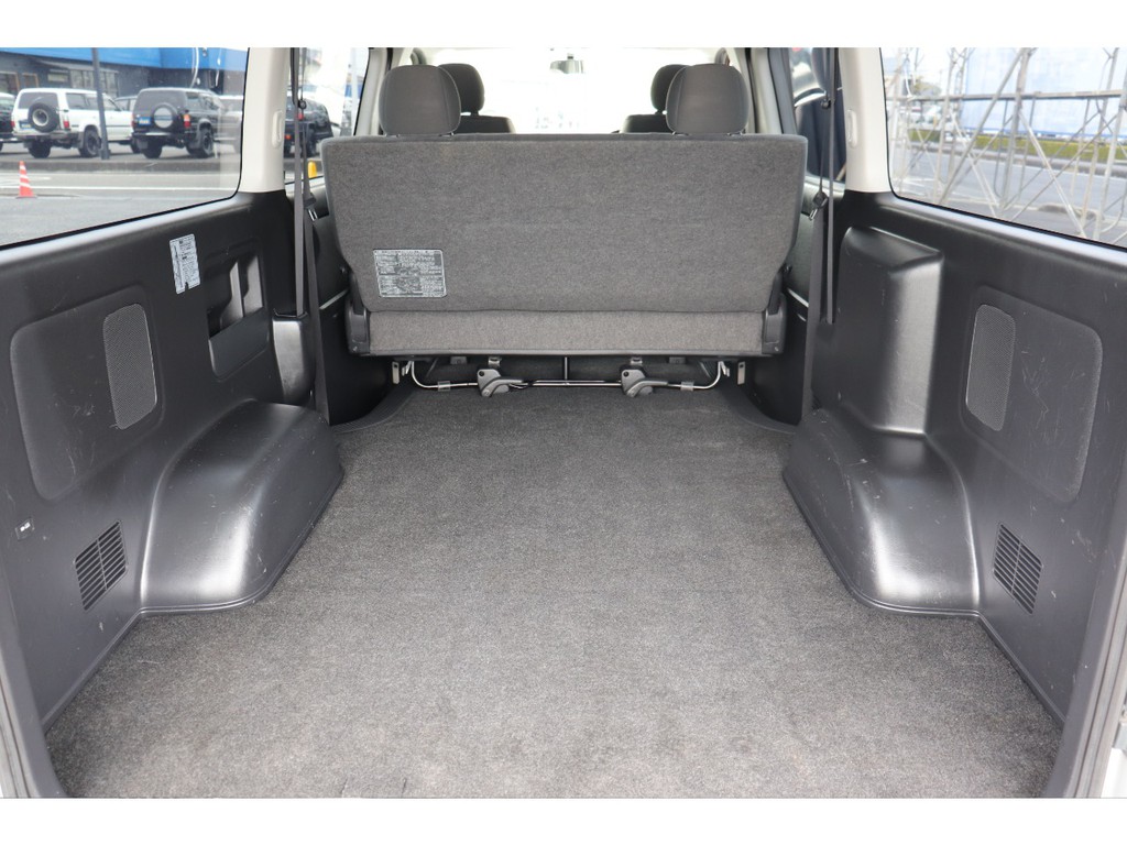 もちろん納車前にも点検整備を行い、オイル類や消耗品の交換を行います！また最終仕上げを行いご納車をさせていただきます！
