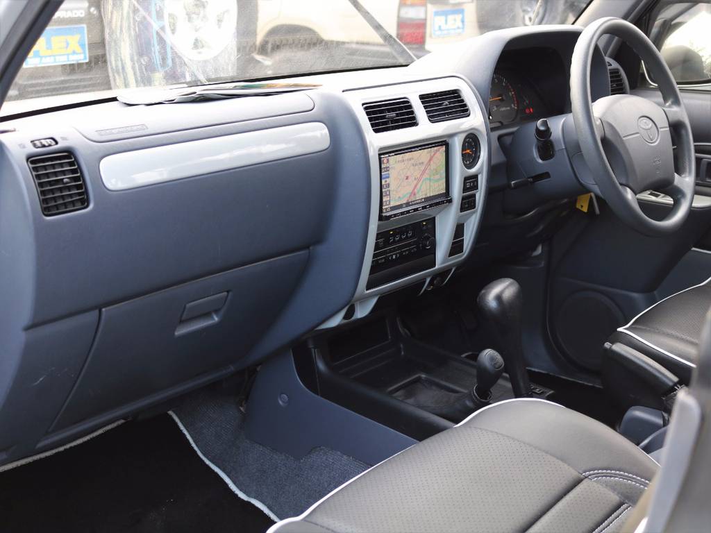 Ｗエアバッグ搭載車！内装の綺麗さもお分かりいただけるはずです！
