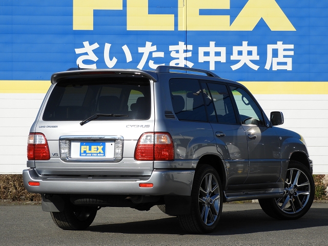 通常はシルバー×グレーのツートンカラーですが、腰下を同色Ｎｅｗペイント★