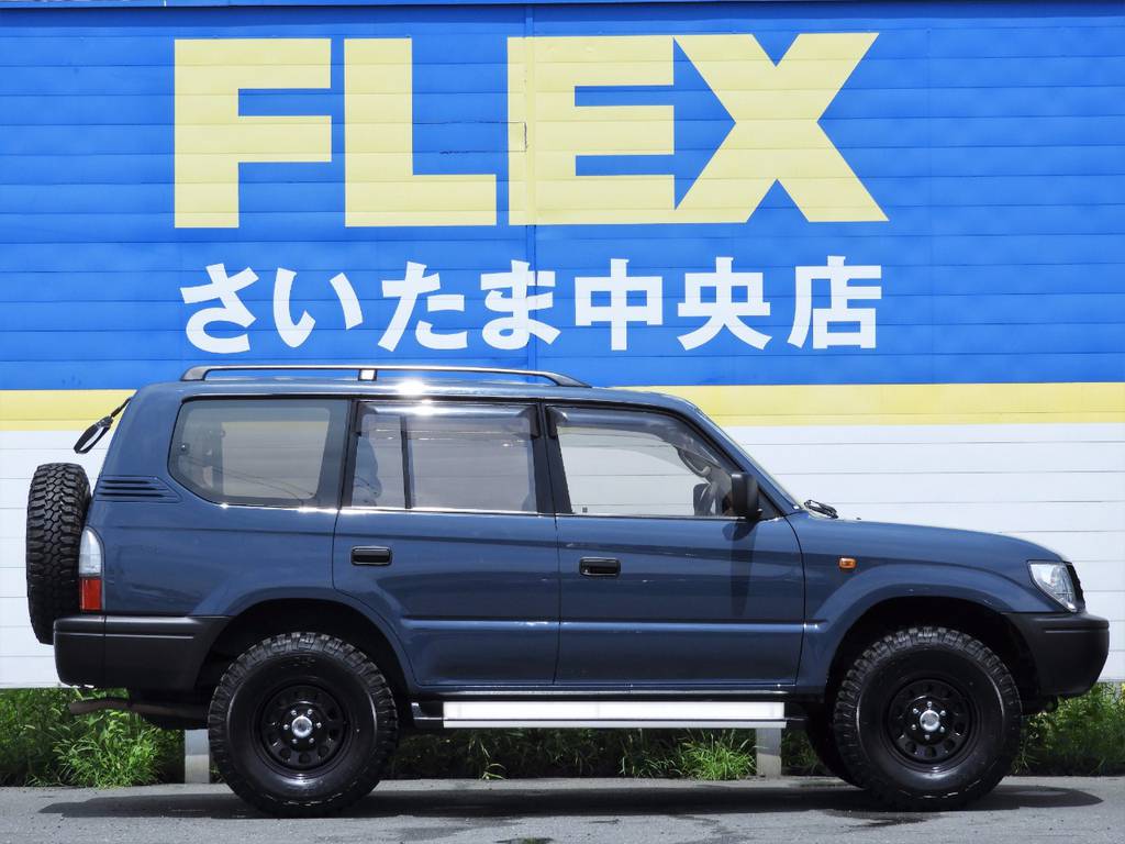 乗降性や使い勝手を損なわないノーマル車高です(^^♪