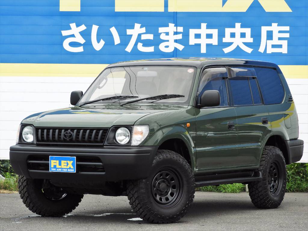 ９５プラド丸目ナロークラシック★アーミーグリーン×ブラックⅡで完成です！！屋根を白にするツートンカラーが流行ですが、当店ではカッコよさにこだわりブラックペイント！