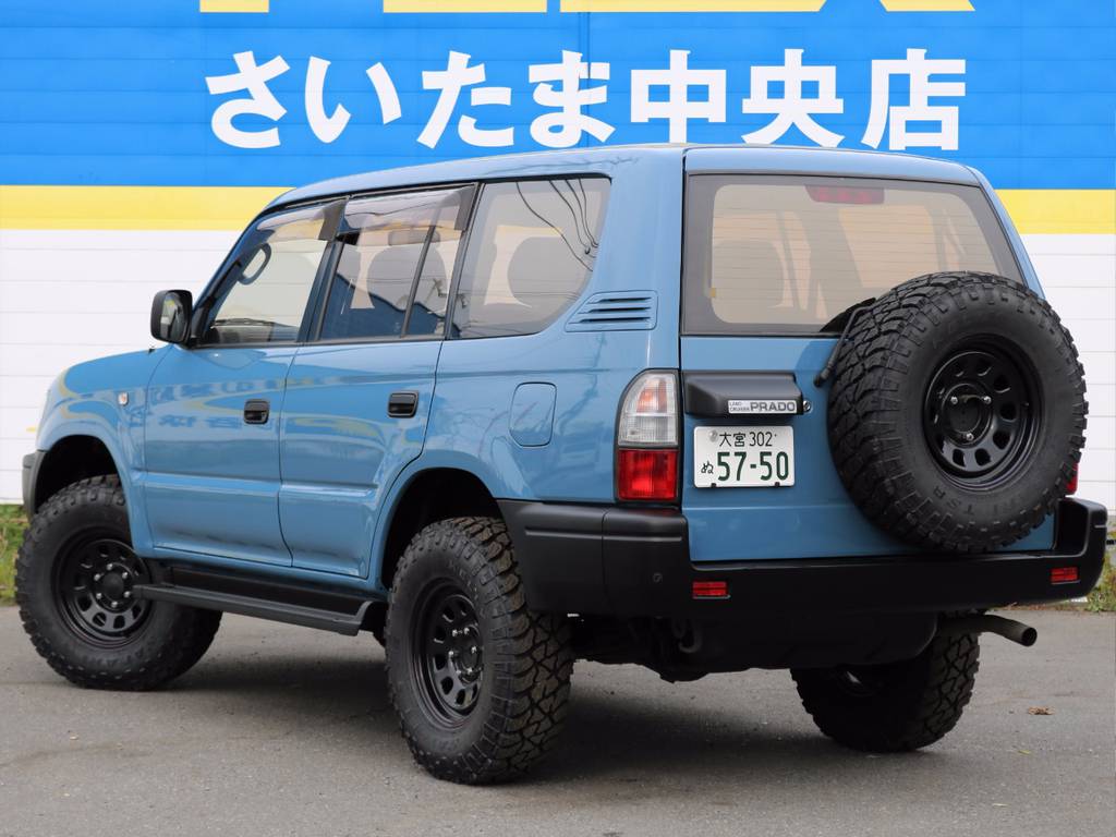 堅牢なフレームを有し、本格的な四駆システムを持つ車両ですが、燃費も比較的良好なんです！