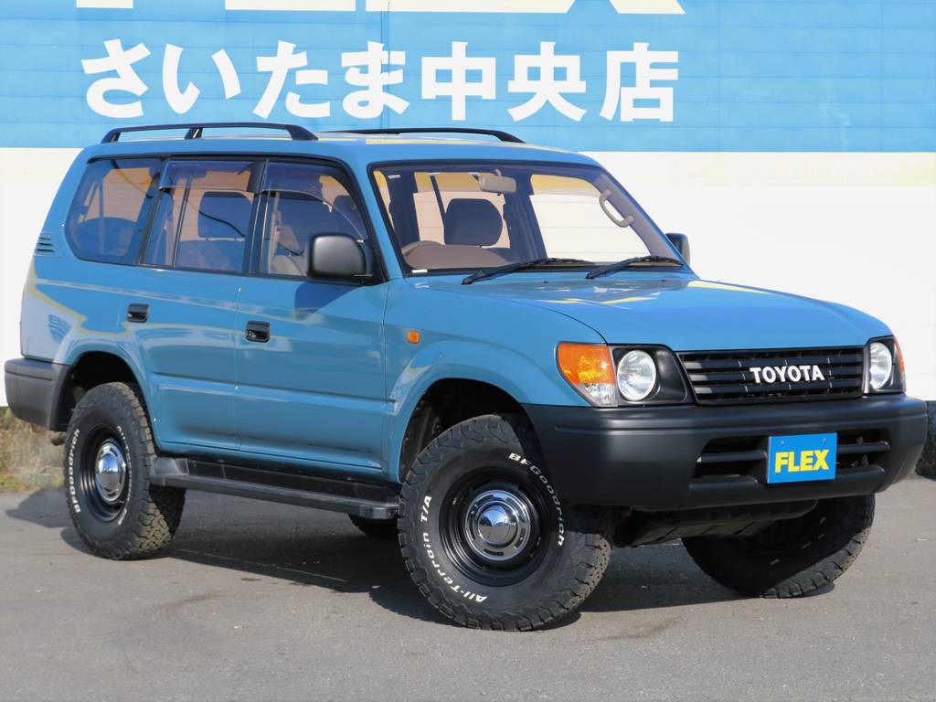 国産車ではトヨタ・エスティマと同等の車幅・全長で乗りやすいです！女性や運転に不慣れな方でも運転しやすいですよ♪
