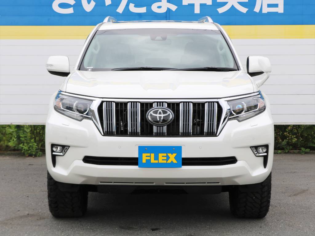 当店で販売する未登録車両は全車、トヨタ正規メーカー保証をお客様名義で付帯します！！遠方の方も、お近くのディーラーさんなどをご利用可能♪各種カスタムももちろん車検対応！安心してご検討ください(^^)/