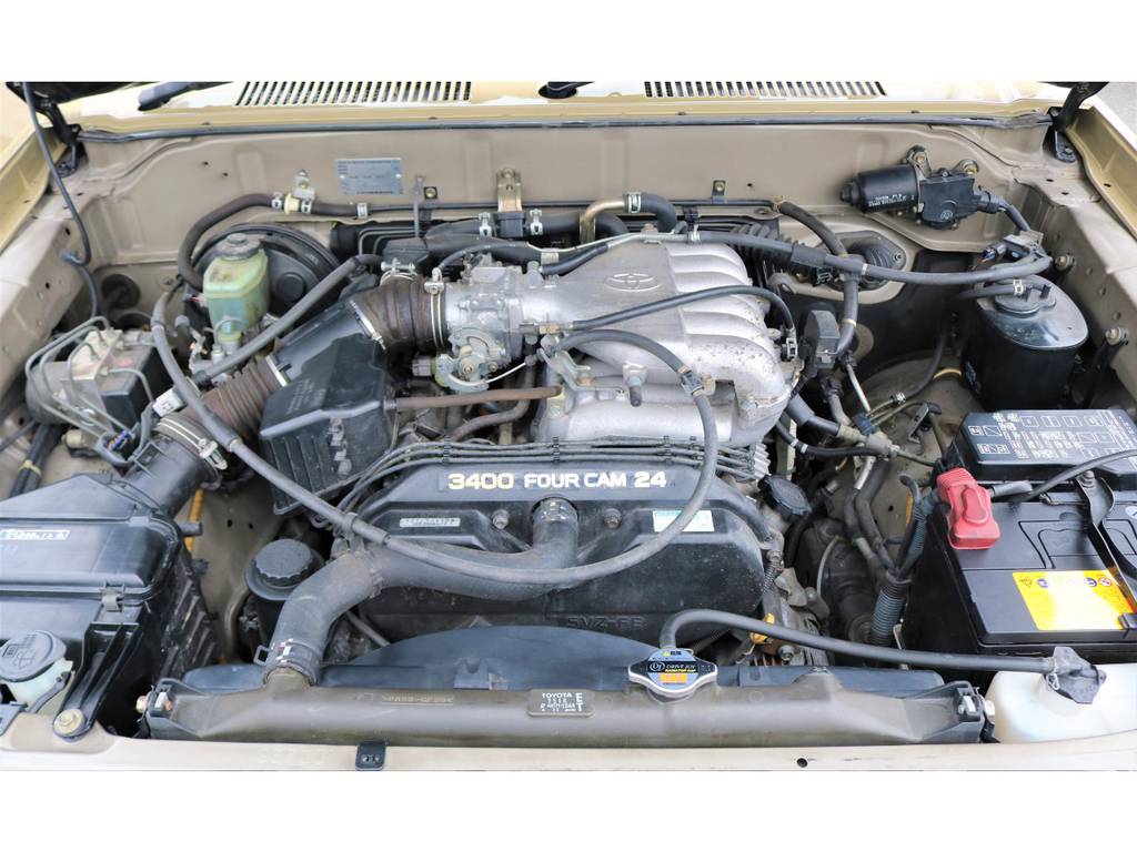 3400ＣＣエンジンですので、踏み込んだ時の力を実感できると思います！！