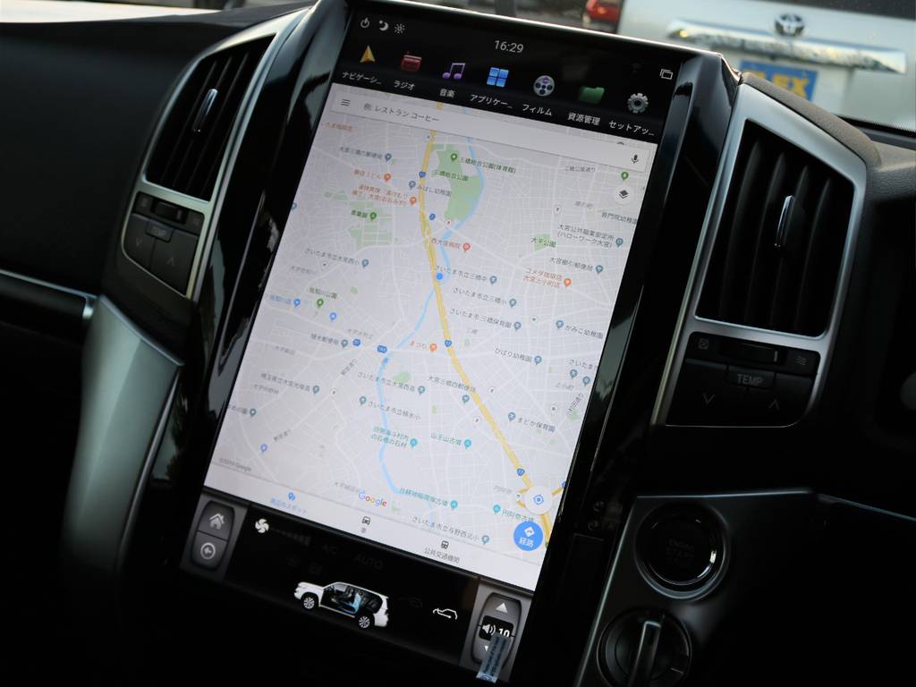 16インチの大型Androidカーナビ！！yahooカーナビアプリなどが使えるので地図の更新が無制限ですよ♪Youtubeはもちろん二画面表示も可能ですのでご家族皆さんで快適なドライブが出来ます。