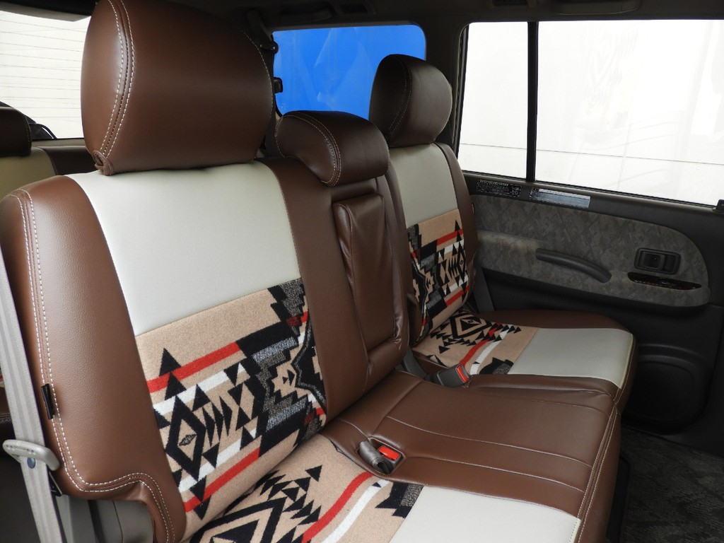 当店の車両は、全部位（消耗品と内外装パーツを除く）期間・走行距離無制限の安心保証付き★遠方のお客様へは、ご自宅のお近くの認証整備工場を保証整備先としてご紹介させて頂きます（＾＾）／
