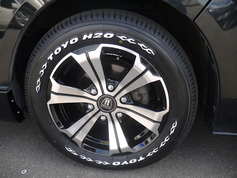 新品１７インチ　バルベロ×TOYO