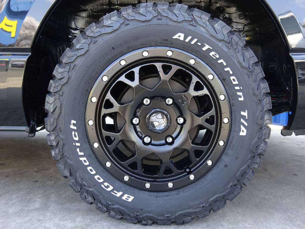 アメリカンスタイル、ＸＴＲＥＭＥ－Ｊ１６インチホイール！！