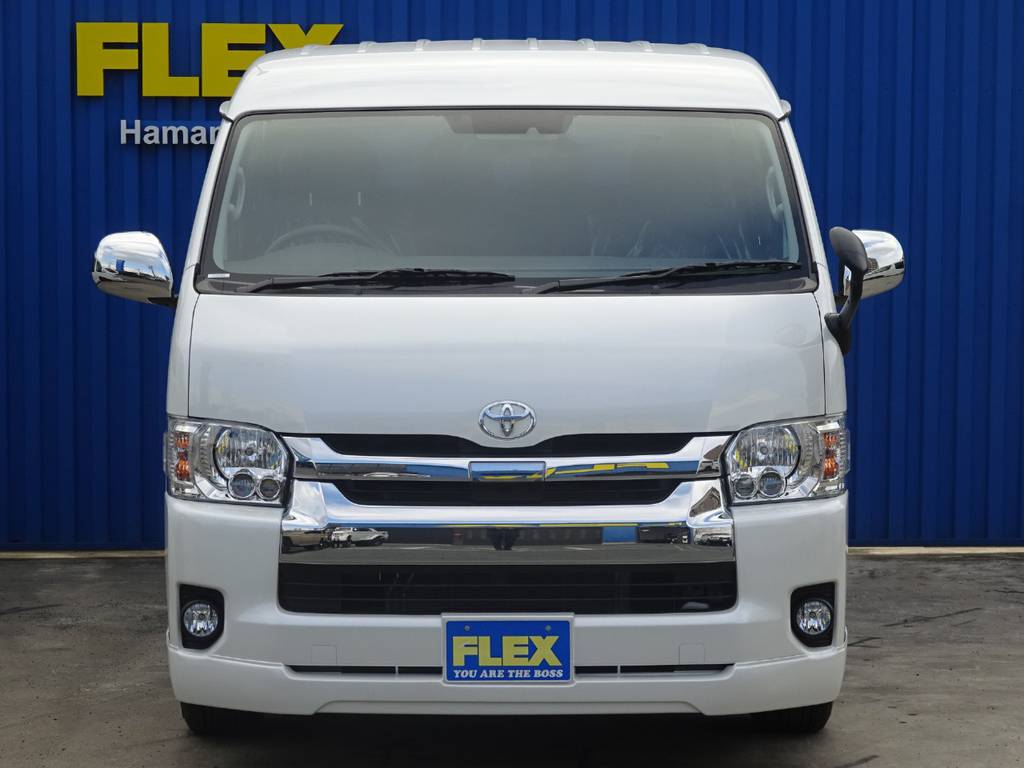 フレックスＶｅｒ１スポイラー装着！！新型ハイエースワゴン☆