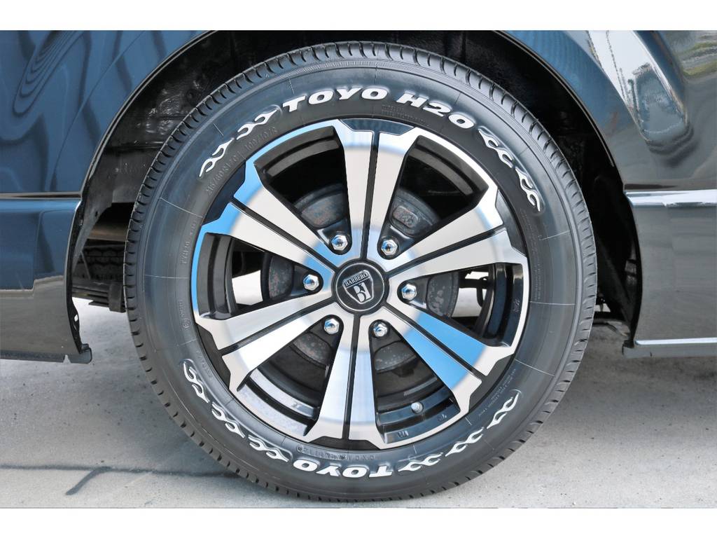 クリムソン・バルベロアーバングランデホイール☆TOYO・H２０タイヤ☆