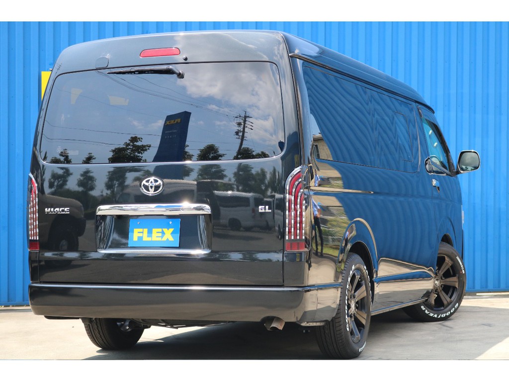 新品　FLEXオリジナル煌きLEDテールランプ♪