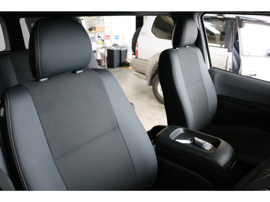 特別仕様車　ダークプライムⅡ　内装もかなりオシャレになりました！