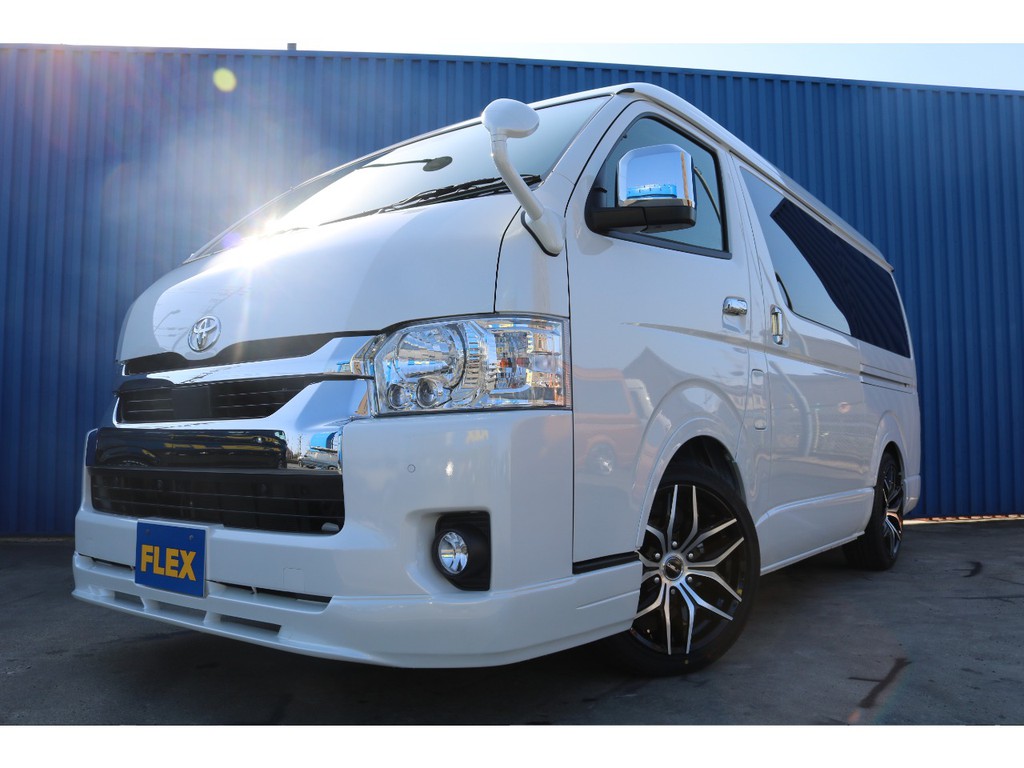 程よくカスタム済みで直ぐにお乗り可能です！　詳細はハイエース浜松店まで！