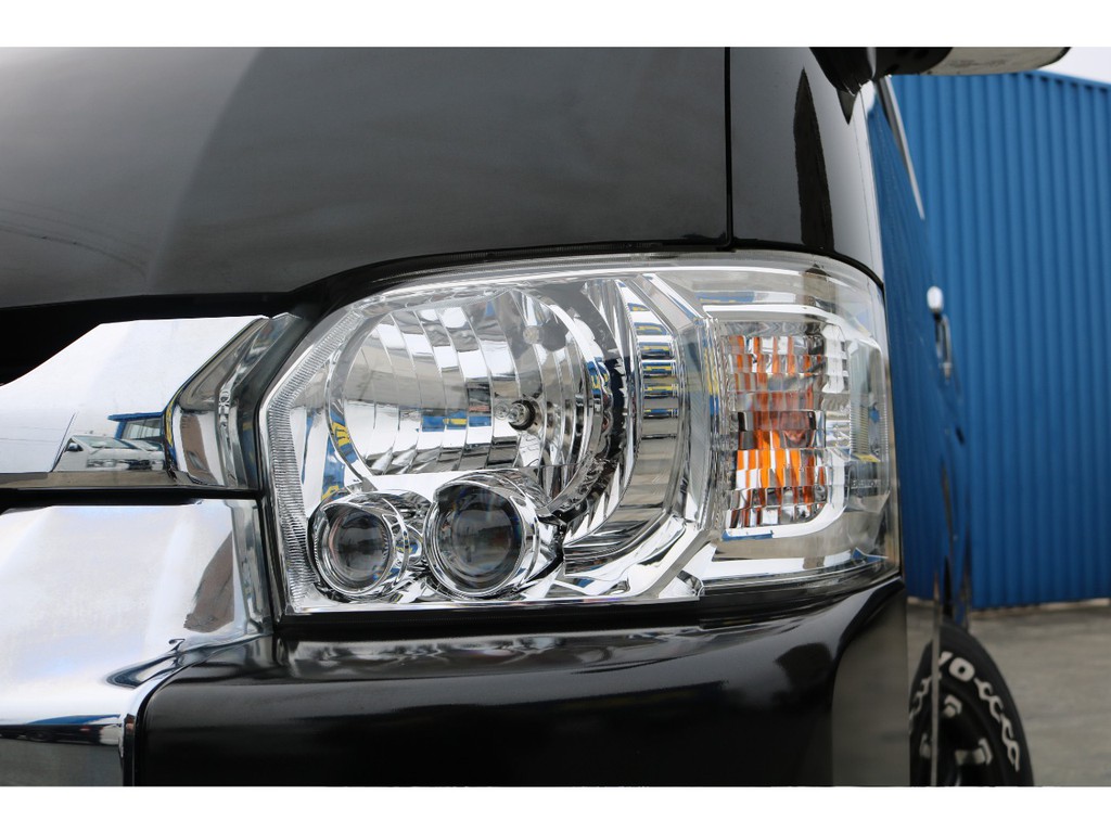 メーカーOP　LEDヘッドライト装着済み♪