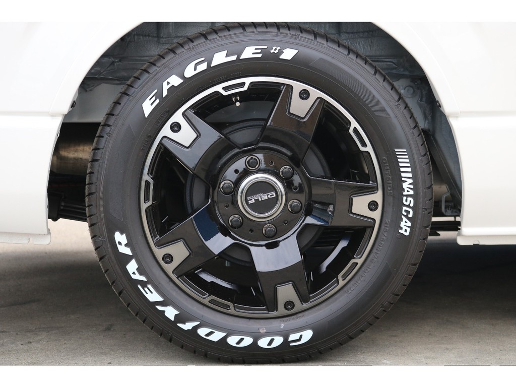 フレックスオリジナルＤｅｌｆ０４１７インチホイール☆グッドイヤーナスカータイヤとの組み合わせ♪