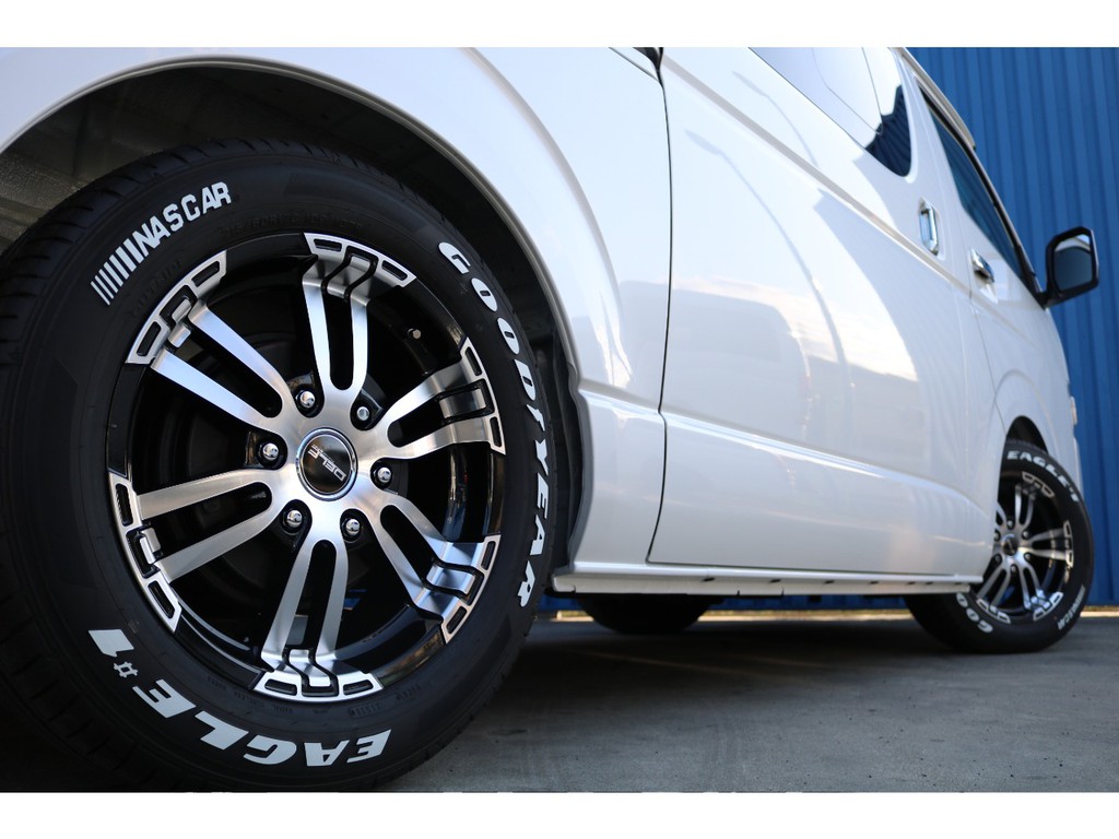 ＦＬＥＸオリジナルＤｅｌｆ０２ホイールにグッドイヤーナスカータイヤのセット♪