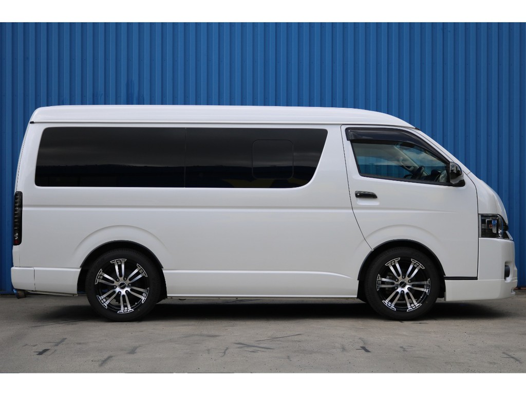 ローダウンとＦＬＥＸオリジナルＤｅｌｆ０２ホイールの組み合わせ♪