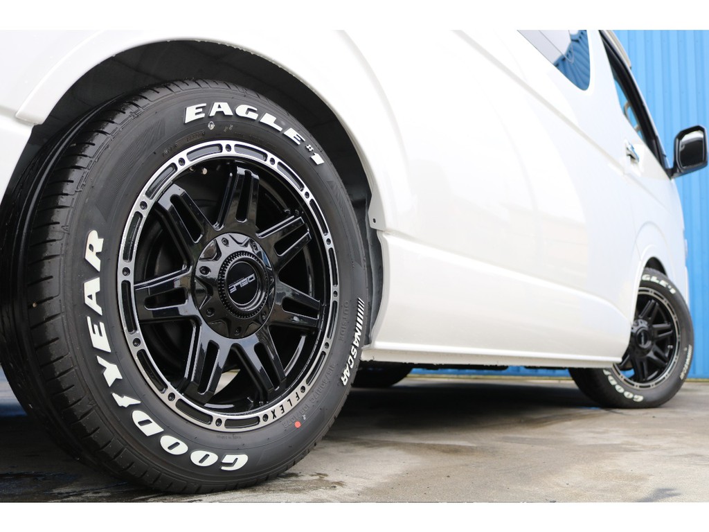 ＦＬＥＸオリジナルＤＥＬＦ０４ホイールにグッドイヤーナスカータイヤの組み合わせ♪