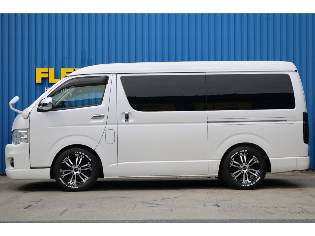 ＦＬＥＸオリジナルＤＥＬＦ０２ホイール、ＴＯＹＯ・Ｈ２０タイヤ、ローダウン施工済み♪