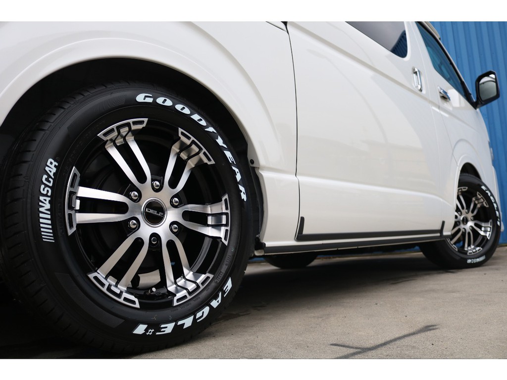 1.5インチローダウン、ＦＬＥＸオーバーフェンダー、ＦＬＥＸオリジナルＤＥＬＦ０２ホイール♪