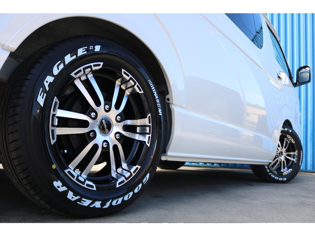 ＦＬＥＸオリジナルＤＥＬＦ０２ホイールにグッドイヤーナスカータイヤの組み合わせ♪