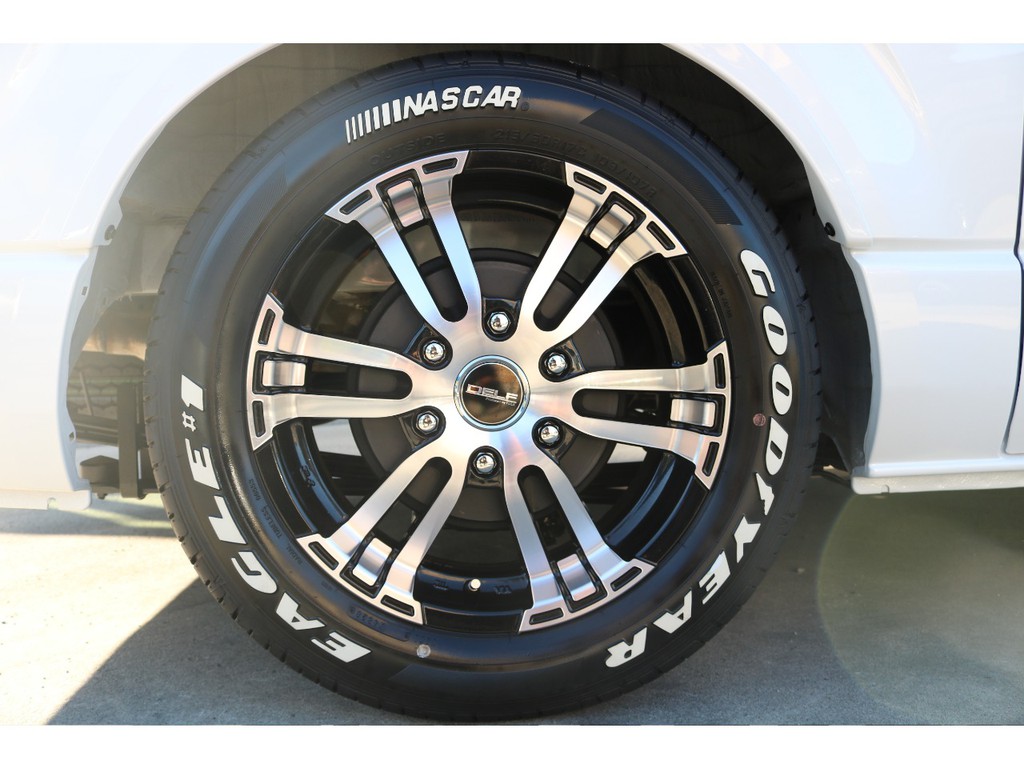 ＦＬＥＸオリジナルＤＥＬＦ０２ホイールにグッドイヤーナスカータイヤの組み合わせ♪