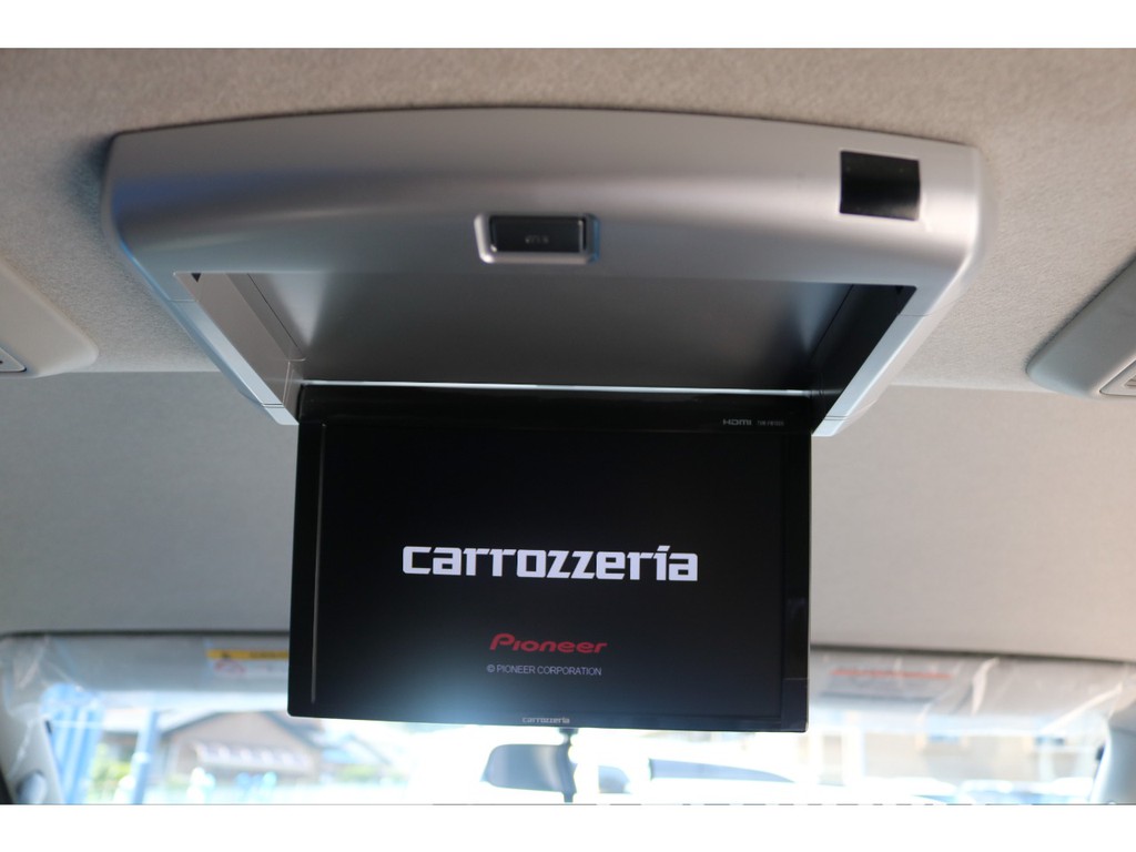 フリップダウンモニター♪