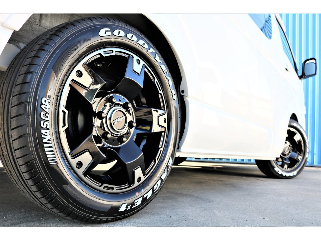 ＦＬＥＸオリジナルＤＥＬＦ０３ホイールにグッドイヤーナスカータイヤの組み合わせ♪