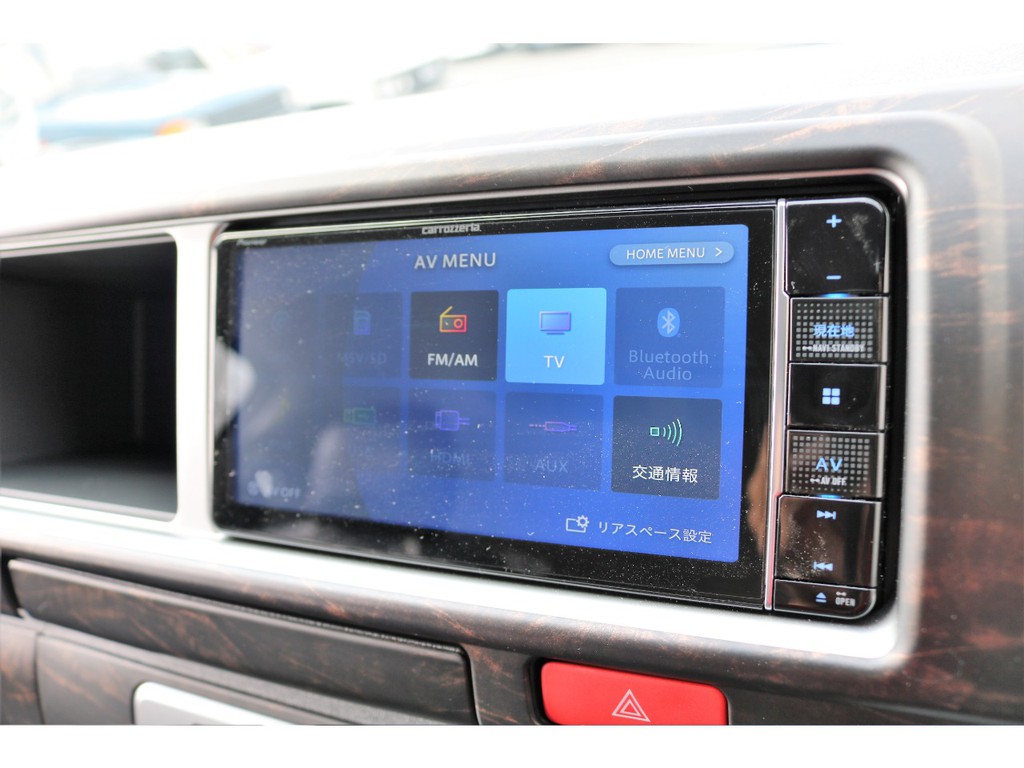 地デジフルセグ、Bluetooth付、カロッツェリアナビ♪ビルトインＥＴＣ、バックカメラ、フリップダウンモニター完備♪