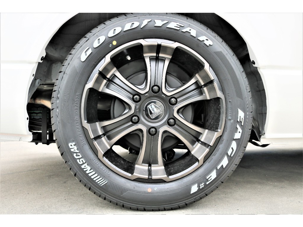 ２インチローダウン、ＦＬＥＸフロントスポイラー、ＦＬＥＸオーバーフェンダー、ＦＬＥＸホイールＷ－ＤＥＥＰＳ、グッドイヤーナスカータイヤ♪