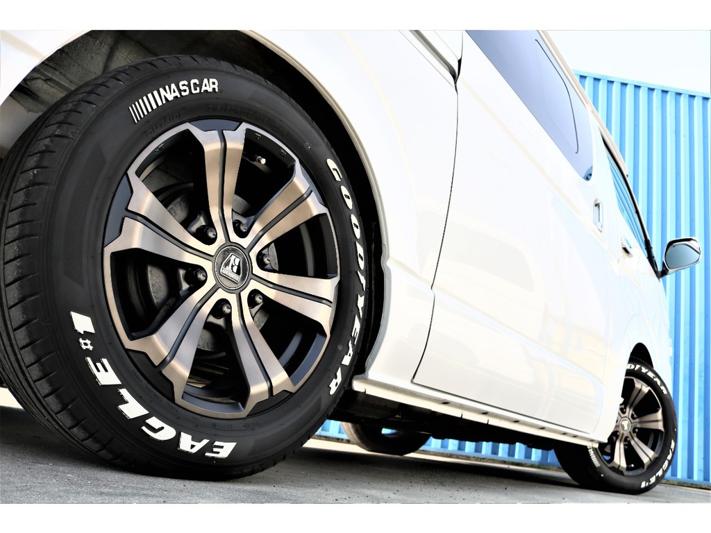 ２インチローダウン、ＦＬＥＸアーバングランデホイールにグッドイヤーナスカータイヤの組み合わせ♪