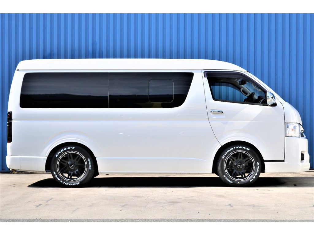 ２インチローダウン、ＦＬＥＸスポイラーＶｅｒ１、ＦＬＥＸオーバーフェンダー、ＦＬＥＸホイールＤＥＬＦ０４、グッドイヤーナスカータイヤ、ＦＬＥＸ煌テールランプ♪