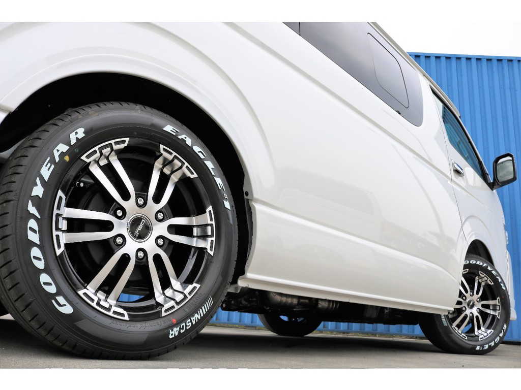１．５インチローダウン、ＦＬＥＸオーバーフェンダー、ＦＬＥＸホイールＤＥＬＦ０２、グッドイヤーナスカータイヤ、ＦＬＥＸフロントスポイラー♪