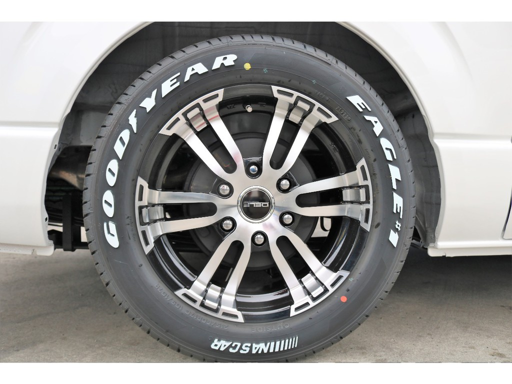 インチローダウン、ＦＬＥＸスポイラー、ＦＬＥＸホイールＤＥＬＦ０２、グッドイヤーナスカータイヤ♪