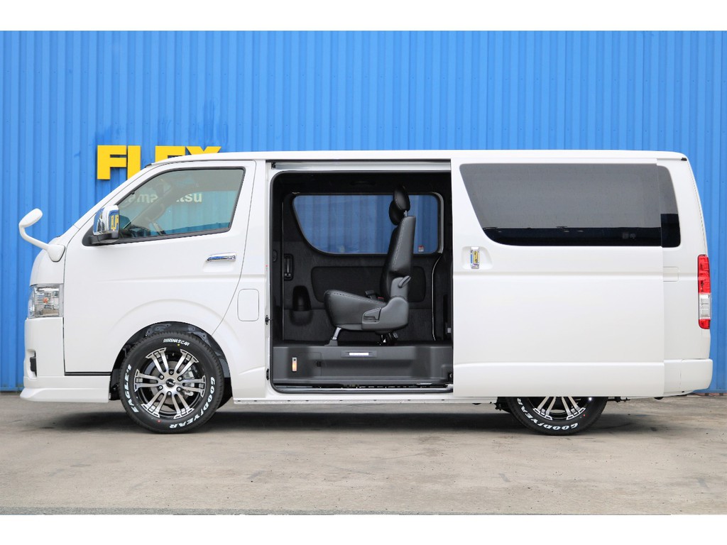 電動パワースライドドア完備♪２インチローダウン、ＦＬＥＸフロントスポイラー、ＦＬＥＸオーバーフェンダー、ＦＬＥＸホイールＤＥＬＦ０２、グッドイヤーナスカータイヤ♪