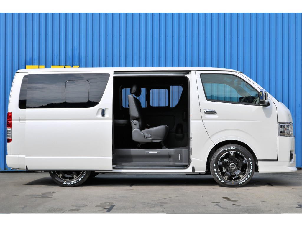１．５インチローダウン、ＦＬＥＸフロントスポイラー、ＦＬＥＸオーバーフェンダー、ＦＬＥＸホイールＤＥＬＦ０３、グッドイヤーナスカータイヤ♪