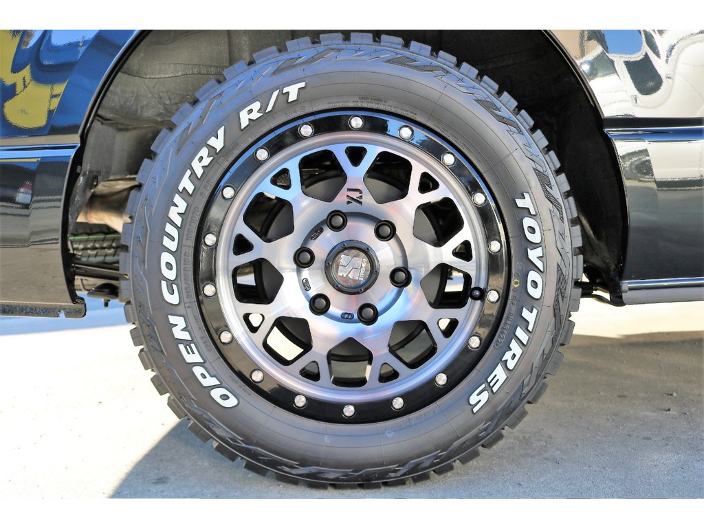 X-TREAMーJホイール、TOYOオープンカントリータイヤ♪