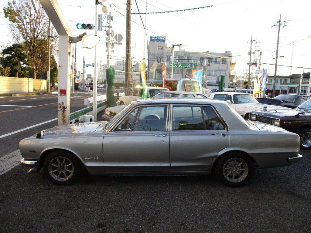 日産 スカイライン 4ドア GT-R仕様(854299697) | 車探しなら中古車・新車の専門店FLEX＜フレックス＞へ