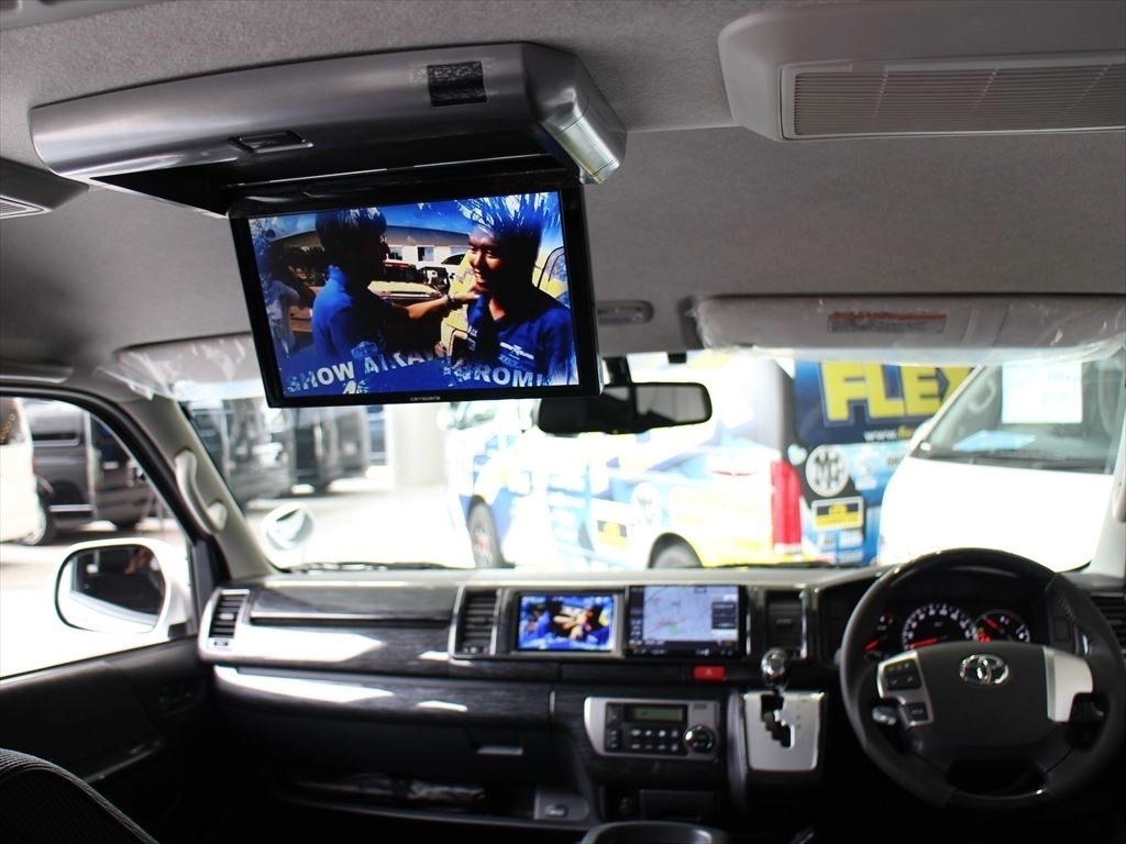 【ALFLEX　VISTA2段ベット内装架装】新車ハイエースW－GLパール2WD　当店は内装だけでは気が済まない！！内外装フル一見の価値有！