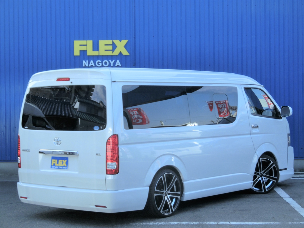 【ALFLEX　VISTA2段ベット内装架装】新車ハイエースW－GLパール2WD　当店は内装だけでは気が済まない！！内外装フル一見の価値有！