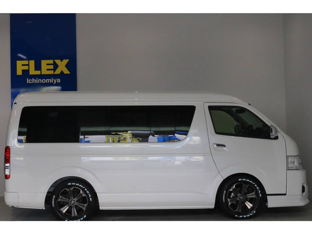 ランクルハイエース新車カスタムが魅力の当店！！追加カスタムも可能ですのでお気軽にご相談ください！！