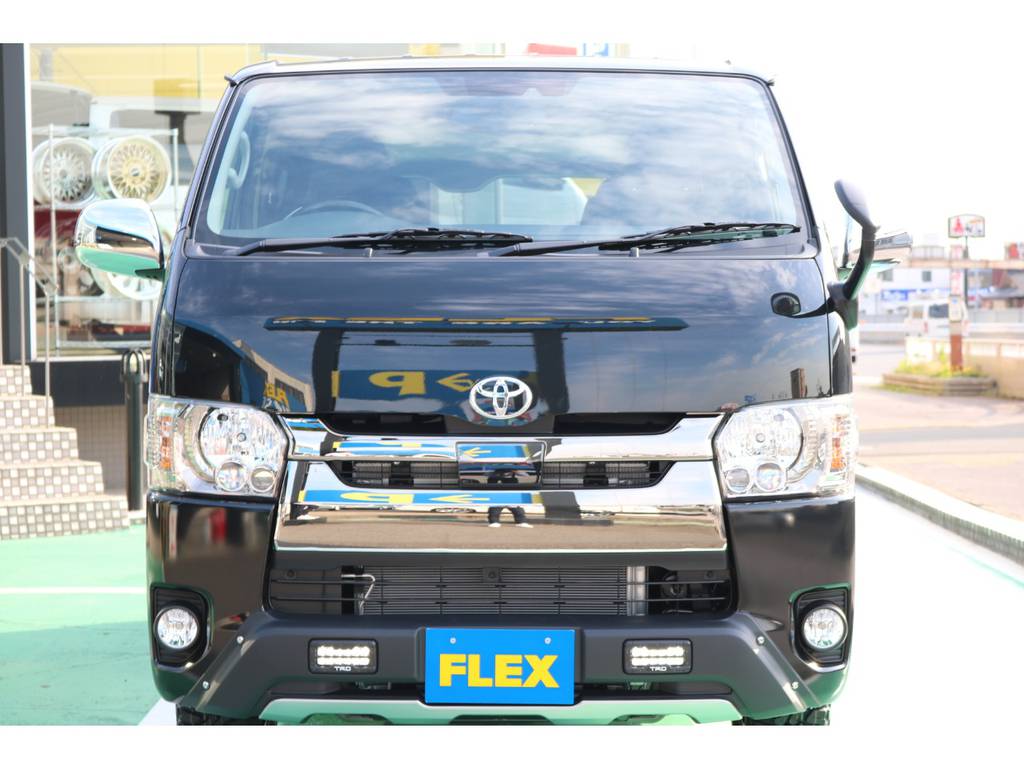 純正ＬＥＤヘッドライト・ＴＯＹＯＴＡセーフティセンス付き♪