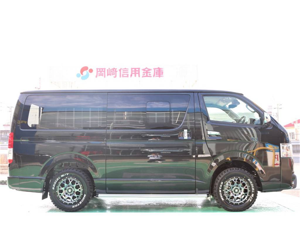 あえてノーマル車高♪４ＷＤらしくカスタムしました♪