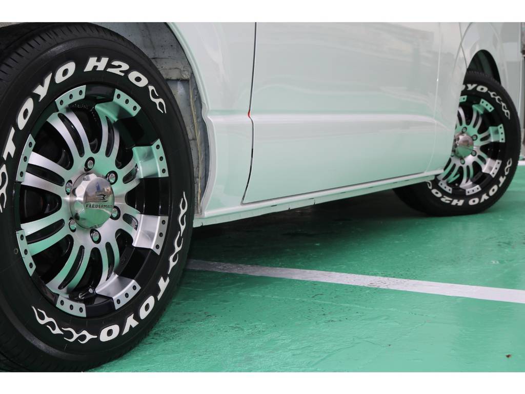 クエルボ１６インチＡＷ・ＴＯＹＯタイヤ♪