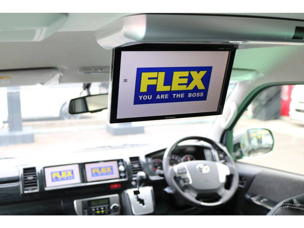 パイオニア製フリップダウンモニター♪